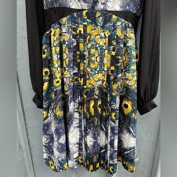 Nicole Richie for Impulse pleated patterned dress, size 8 - Picture 9 of 13